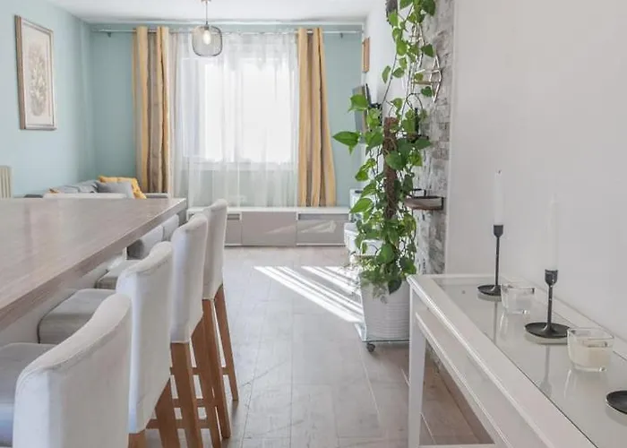 Beautiful 3 - Parking -centre -tram Nice