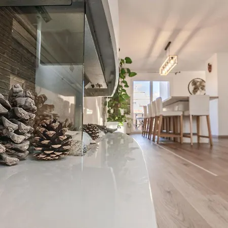 Apartment Beautiful 3 - Parking -centre -tram